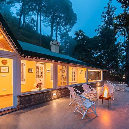 Stayvista At Springfield With Bonfire Kasauli Exterior photo
