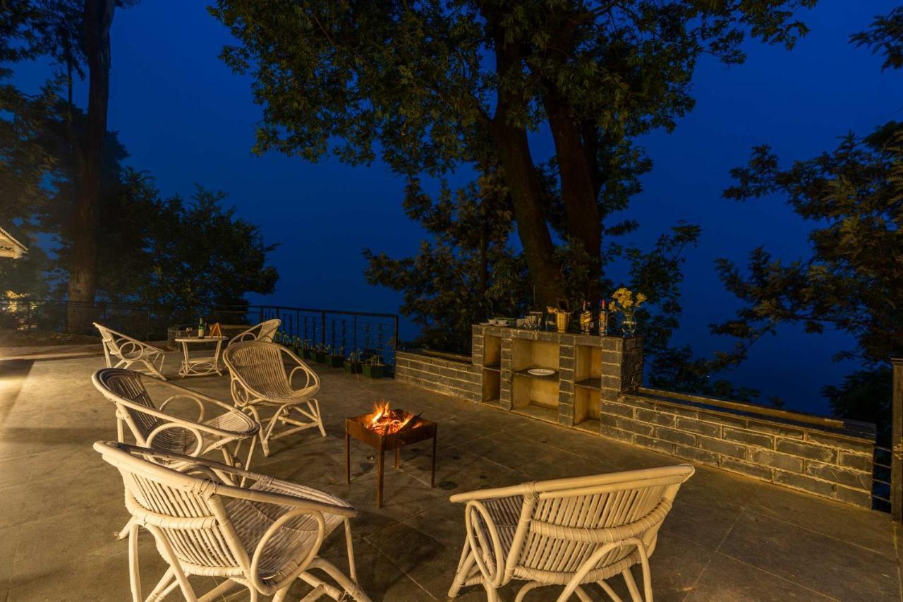 Stayvista At Springfield With Bonfire Kasauli Exterior photo